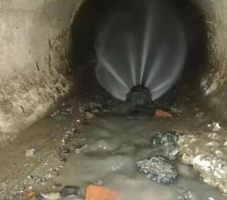 郑场镇市政管道清淤